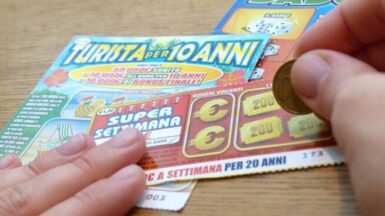 bari trova gratta e vinci 100 mila euro